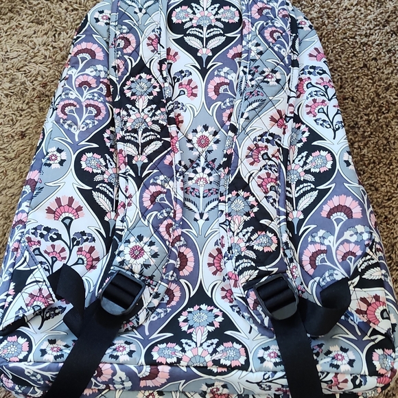 Floral Patterned Backpack - Picture 2 of 3